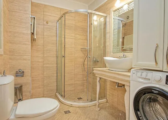 Harmony 5 - Monte Carlo B345 * Napospart